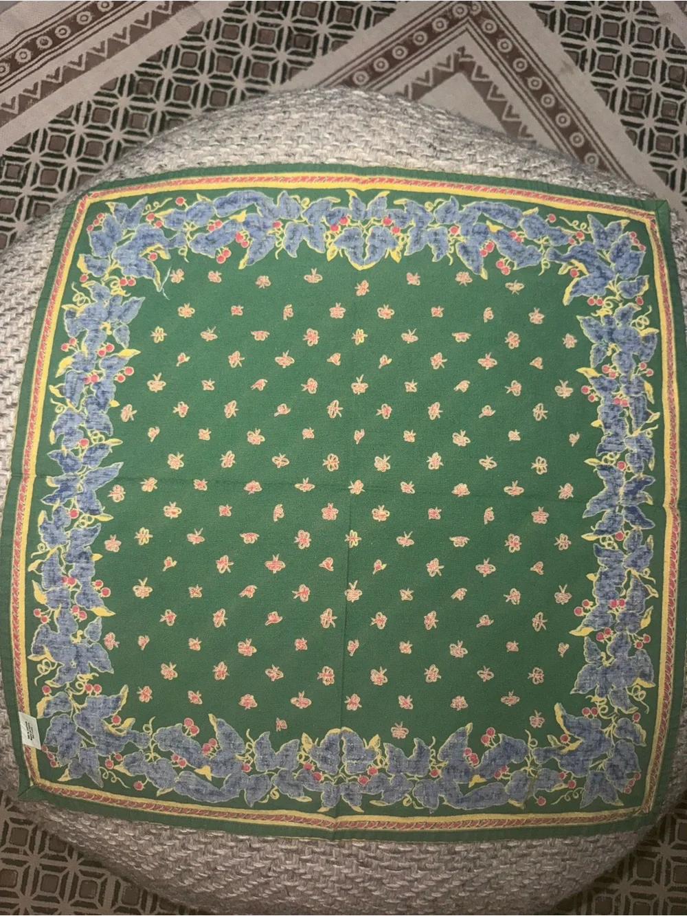 Set of 4 Green Floral French Country Square Cotton Table Napkins 19.5 Inches